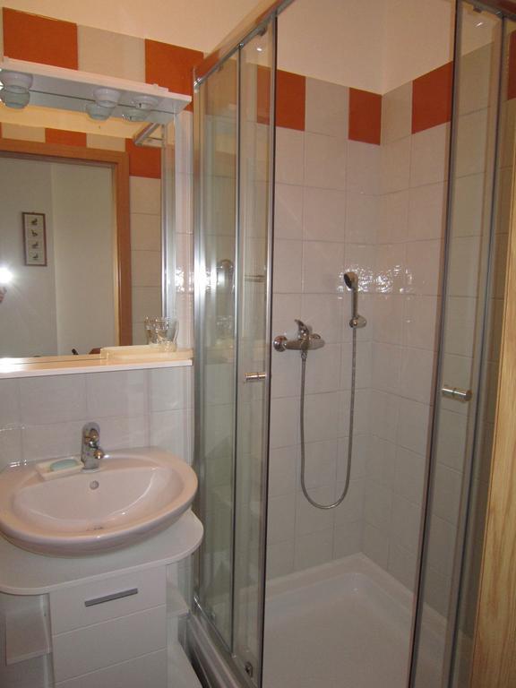 Studio Apartment Maria セニ 部屋 写真